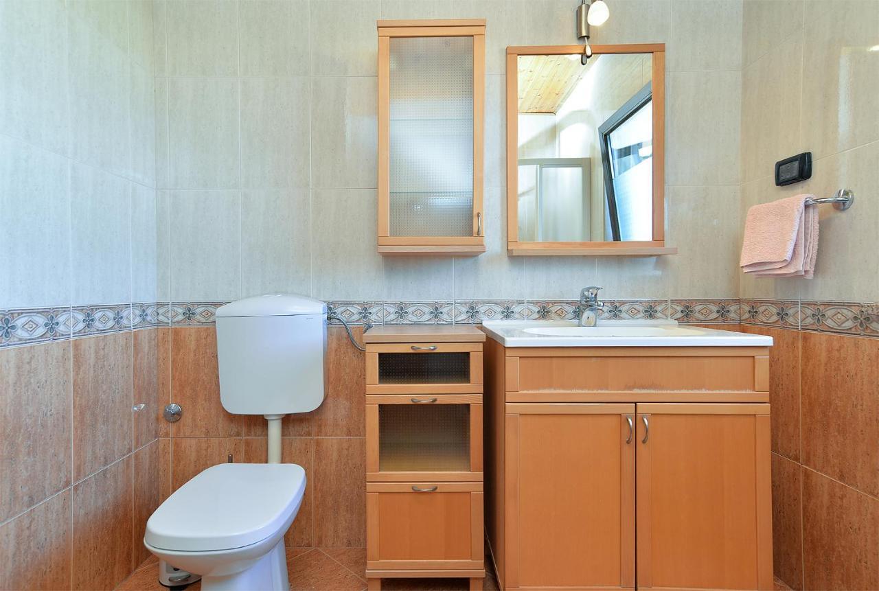Apartman Ana 379 *